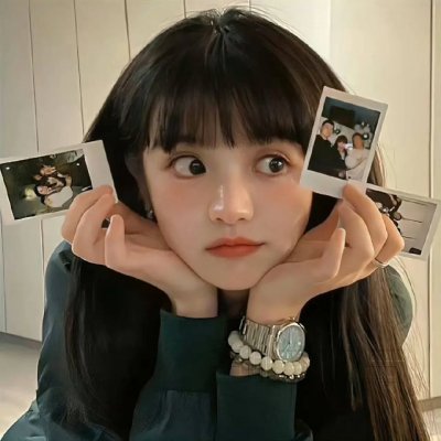 背后的她,眼前的我